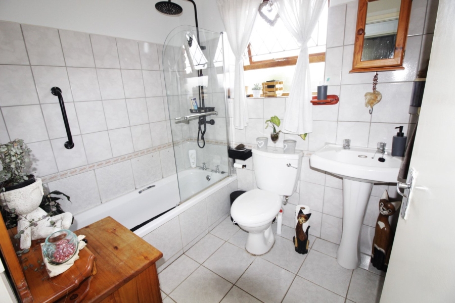 3 Bedroom Property for Sale in Aston Bay Eastern Cape